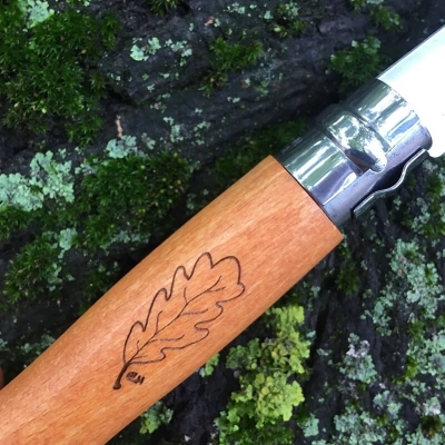 Opinel N° 08 Carbone - Edizione Oak Grove